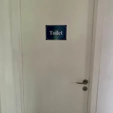 民宿 With Private Entrance