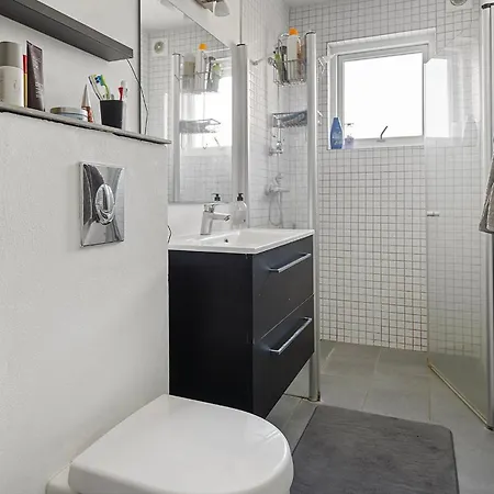 Homestay With Private Entrance *